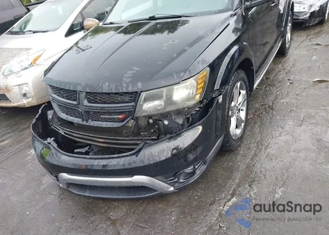 2017 Dodge Journey Crossroad Plus z USA, uszkodzony, nr VIN 3C4PDCGB5HT684926